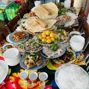 mâm cơm cúng giỗ miền trung